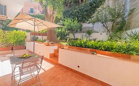 Atenasio Garden Suite, Elegance & Relaxation In The Heart Of Taormina